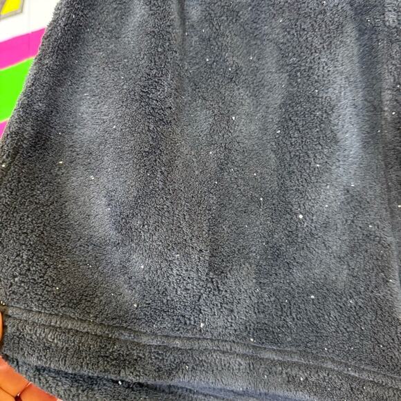 SO Black Faux Fur Shorts, Glitzy. Size Large. In excellent condition! - Picture 2 of 5